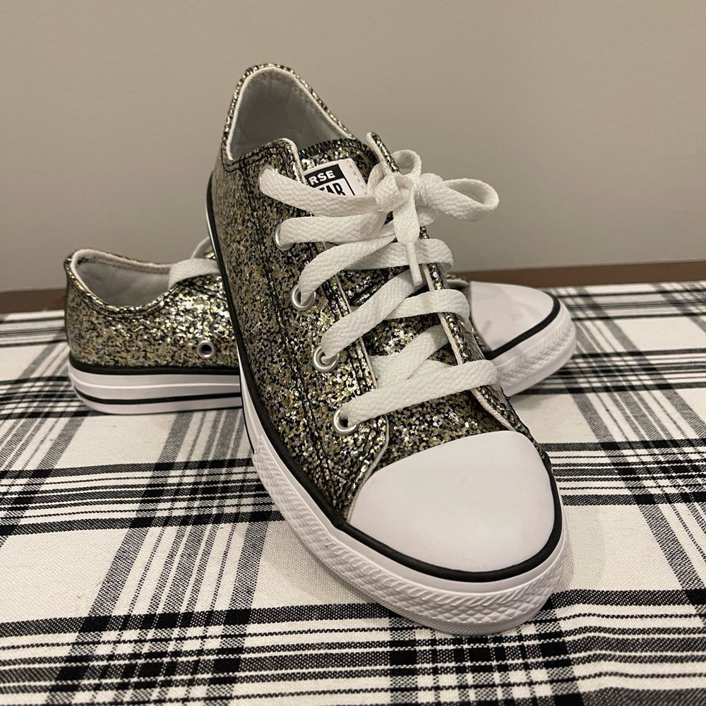 Converse Classic Glitter Sneakers Size 3